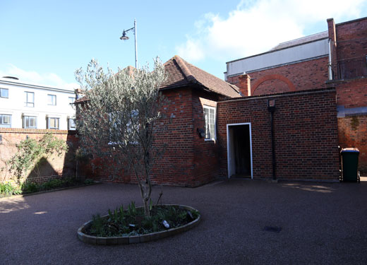 Hertford Quaker Room